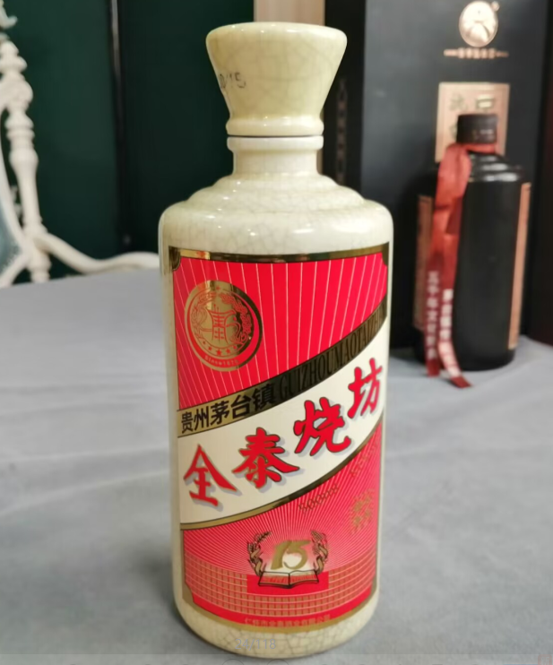 酒既是一种美味食品，也是会引人淫乱闯祸的罪魁