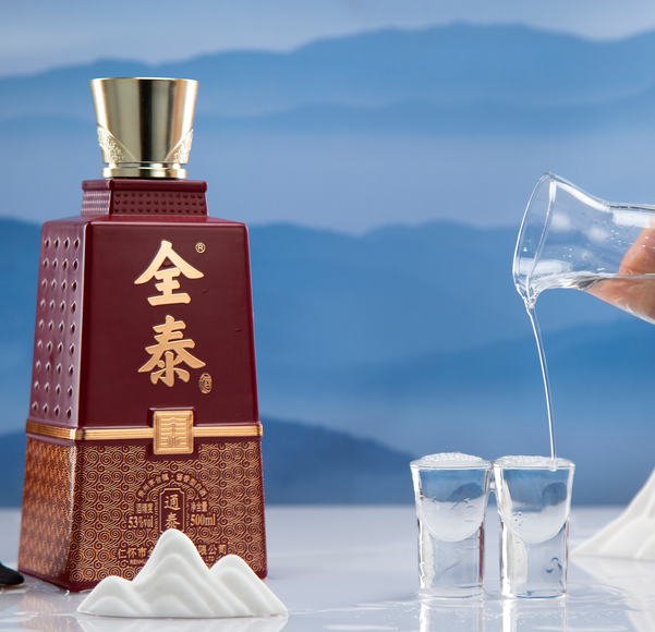 酿酒如何通过“压池”来安全度夏?