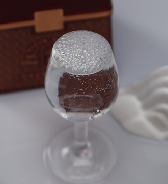 经典酒笑话：再也不看书